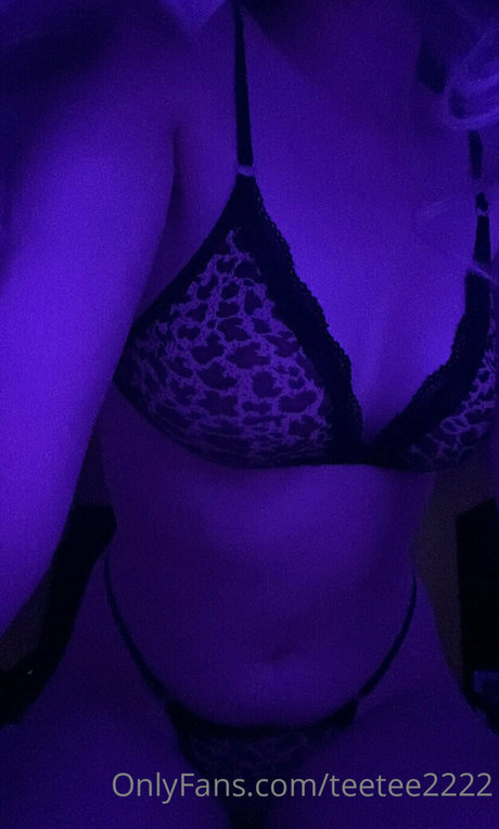 teetee2222 pornstar sexy picture