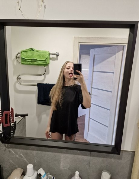 Cheeky Kate hot pornstar picture