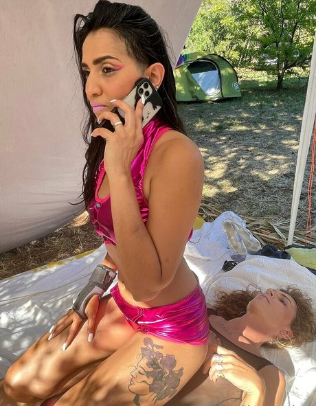 sheenzy hd model pics