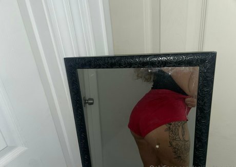 emilyylovveee naked actress pic