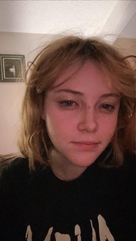 Milkmews high quality pornstar pictures