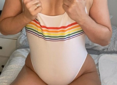 adelaroseefree high quality model images