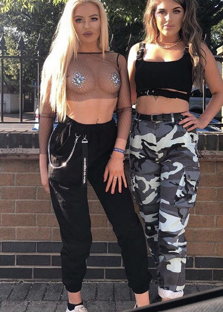 Carys Pearson free model image