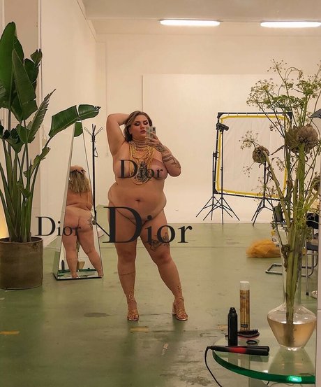 Lovaeij beautiful actress archive