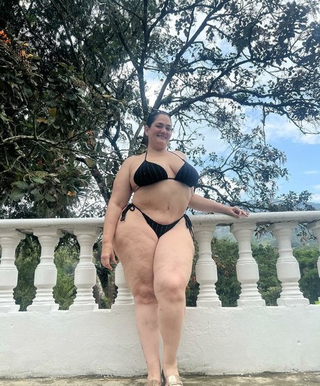 Patricia Curvy XXL nudes model archive