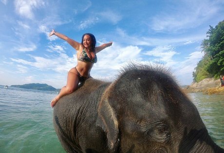 Tana Habibi perfect star photo