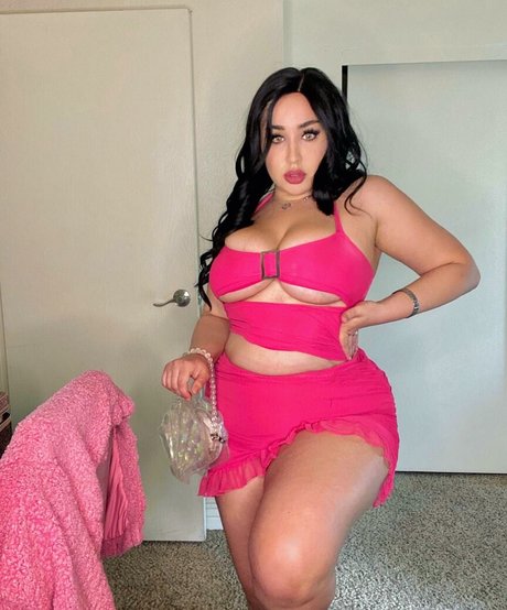 Tana Habibi perfect model pictures