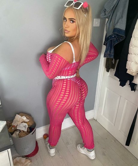 Molly O Shea erotic actress img