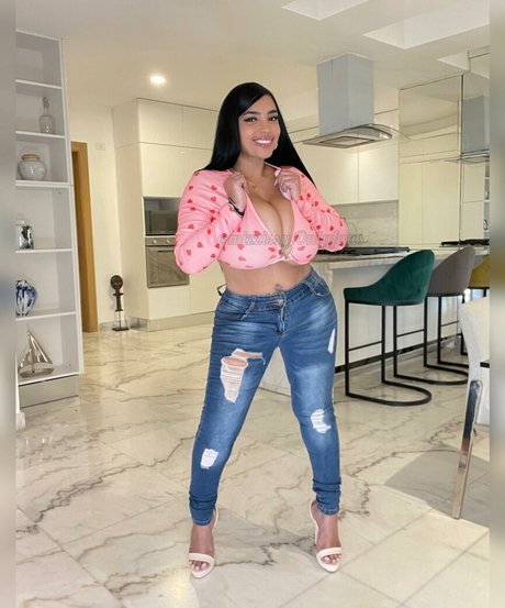 mizzissy pornstar hd pics