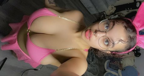 Rainnrydinghood pornstar beautiful picture