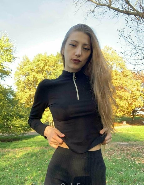 alexagol xxx model galleries