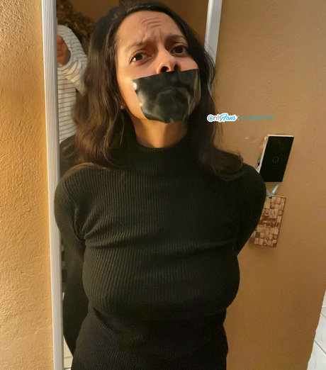 m apachita adult actress photos