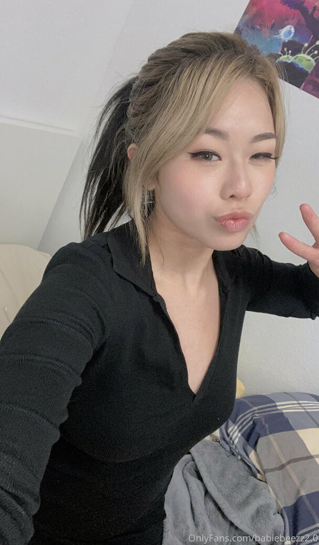 babiebeezz2 0 model xxx gallery