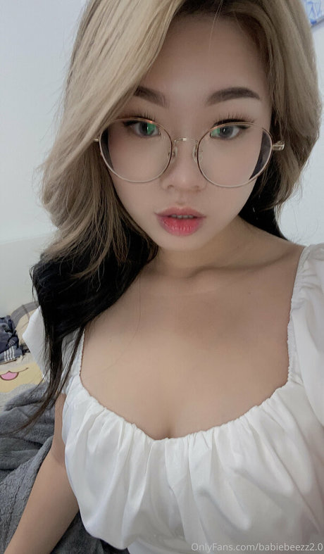 babiebeezz2 0 star sexy pictures