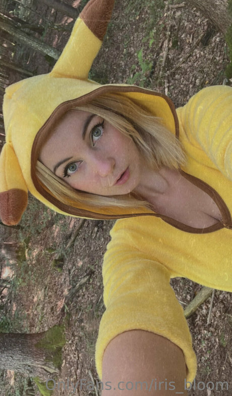 Iris Bloom exclusive actress images