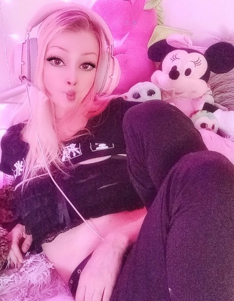 qweenaudrey pornstar hot img