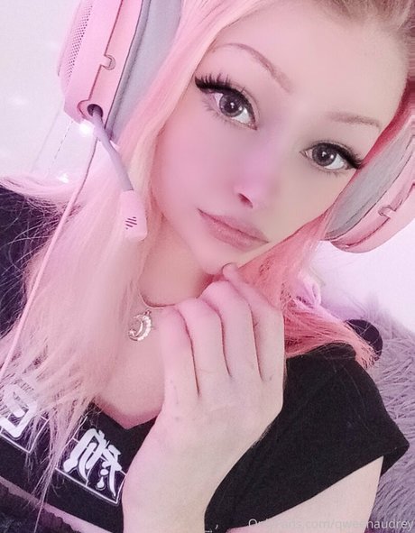 qweenaudrey star hot pictures