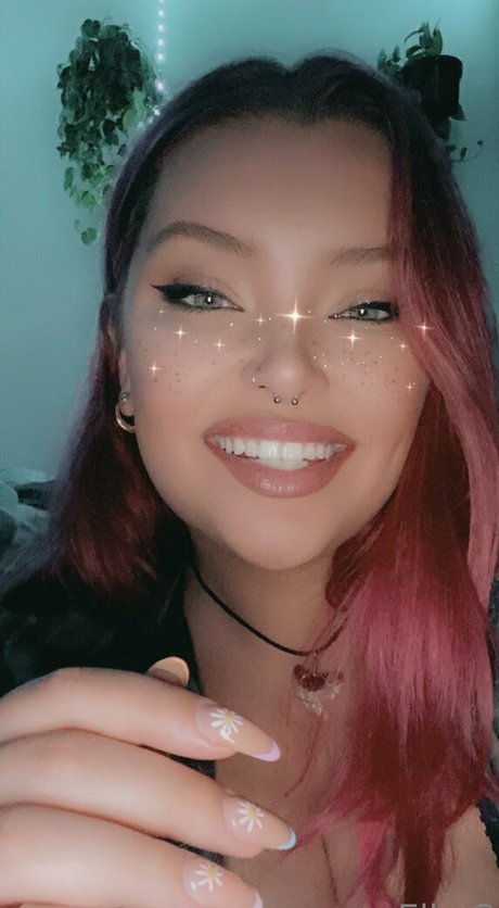 ellecroc art actress pics