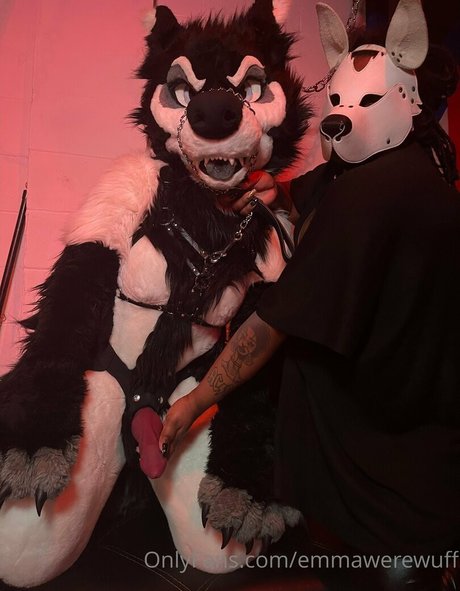 emmawerewuff erotic model galleries