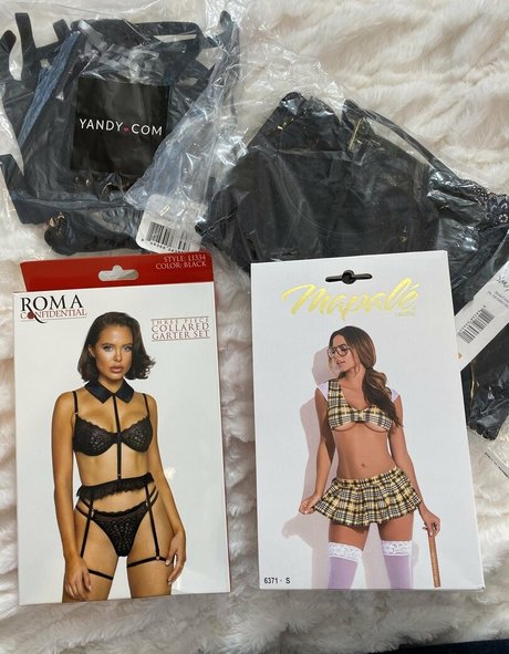 khloeefree actress gallery