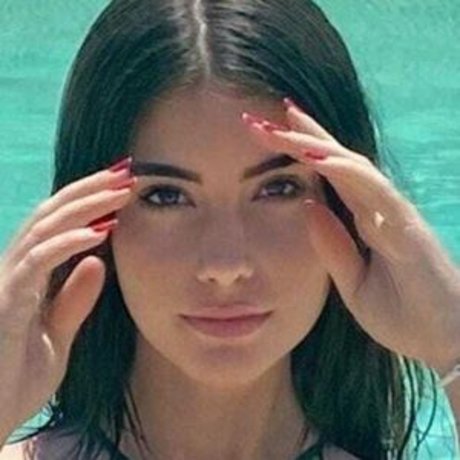 layla baaby model art photo