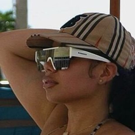 Ballyy exclusive star picture