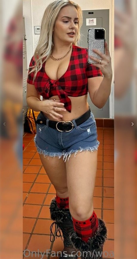 theprincessxoxocharm model hot picture