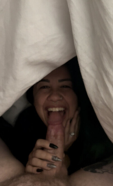 wecallhervanessa porn actress photos