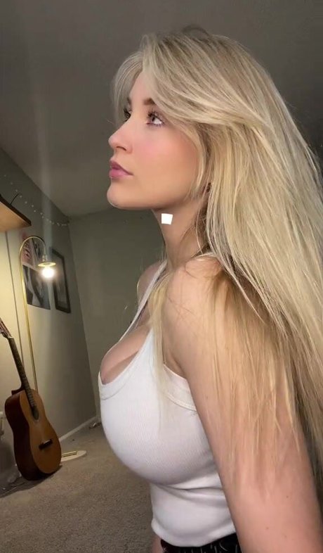 natnevv pornstar top gallery