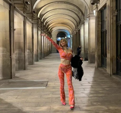 natnevv xxx star photos