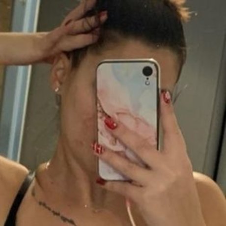 Helenamodele pornstar top picture