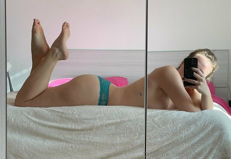 therealme753 model naked images