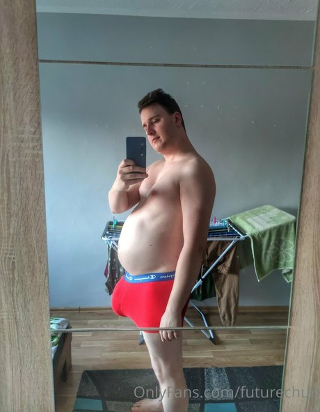 futurechub exclusive actress image