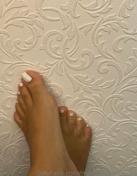 mindbodyandsole model exclusive img