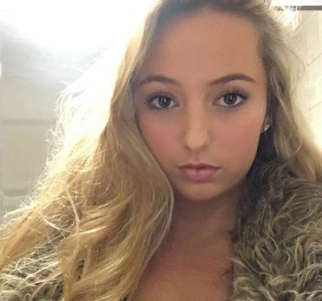 Kimi McFarland pornstar hot photo