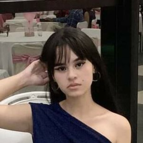 Moodyylorac beautiful actress images