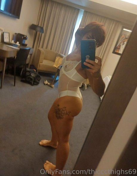 thicccthighs69 model hd galleries