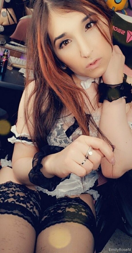 emilyroseiv model high quality img