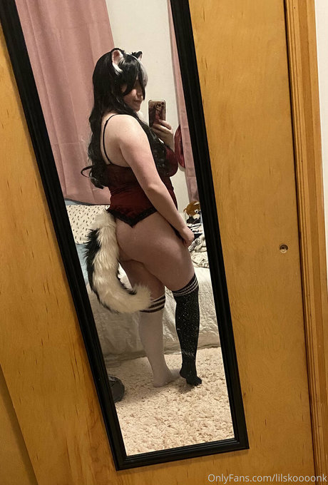 lilskoooonk model beautiful pics