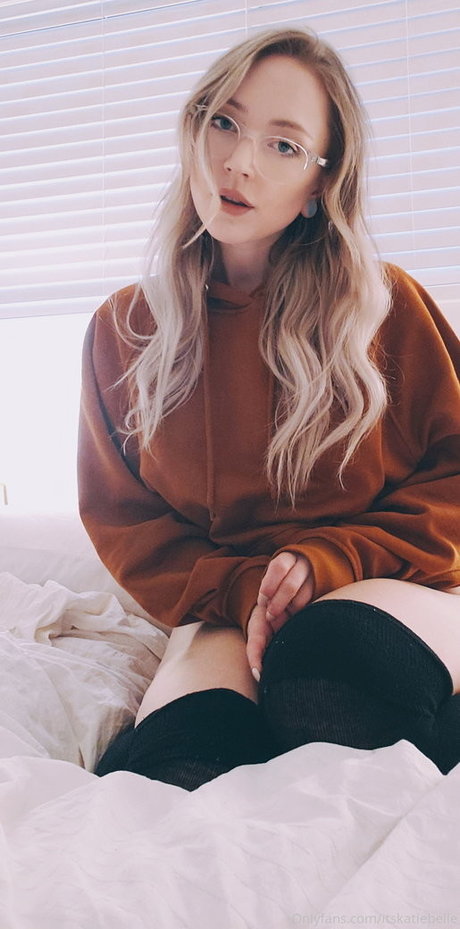 itskatiebelle erotic actress archive