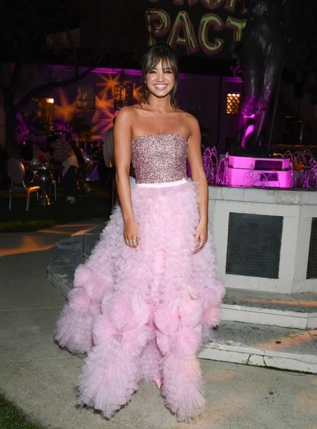 Peyton Elizabeth Lee perfect pornstar image