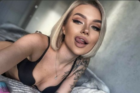 Ar fml exclusive pornstar galleries