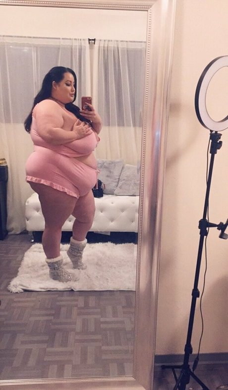 elizaallure nude actress gallery