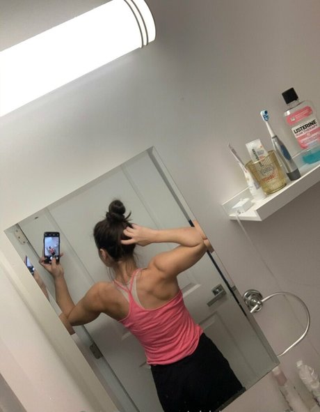 abbiemaley4free porn model photos