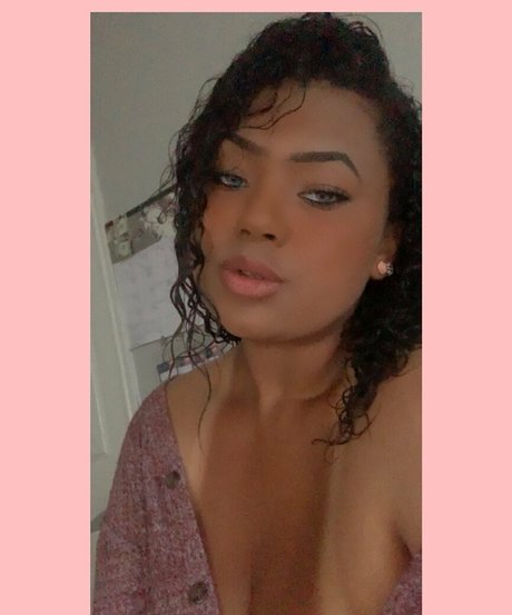 thisahappyhouse pornstar sexy photo