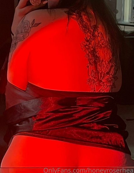 honeyroserhea model best photo