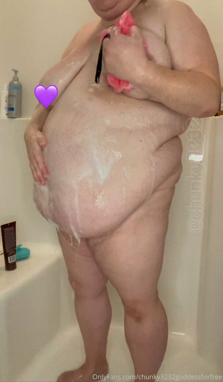 chunky3232goddessforfree model art pic