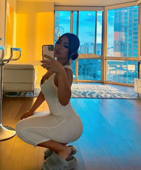 Sakura Nakamura top model galleries