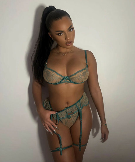 Tennessee Thresher hot actress photo