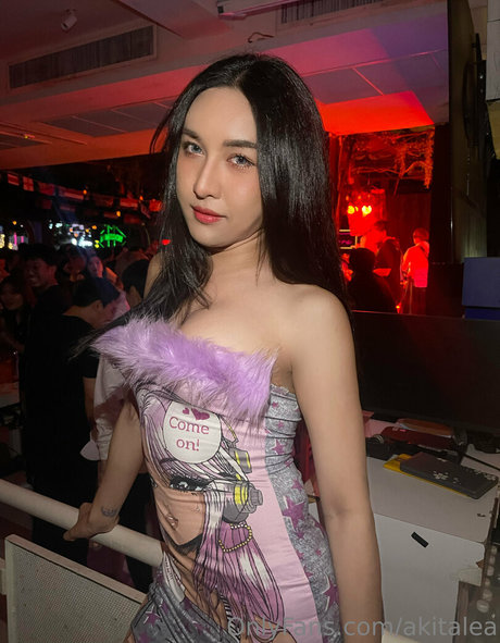 akitalea pornstar top photo